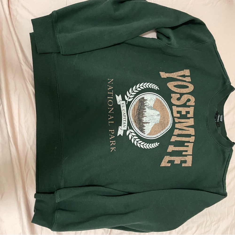 forest green crewneck